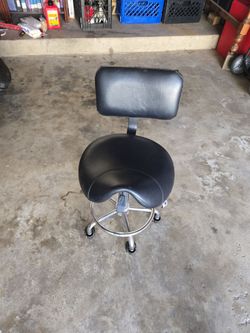 Nail-stat chair