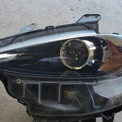 2021 Mazda MX-5 Miata Driver side left headlights.