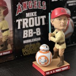 MIKE TROUT BOBBLEHEAD (STAR-WARS NIGHT)