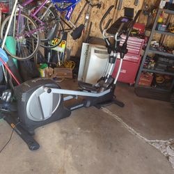 Nordic Track Elliptical #SE7i