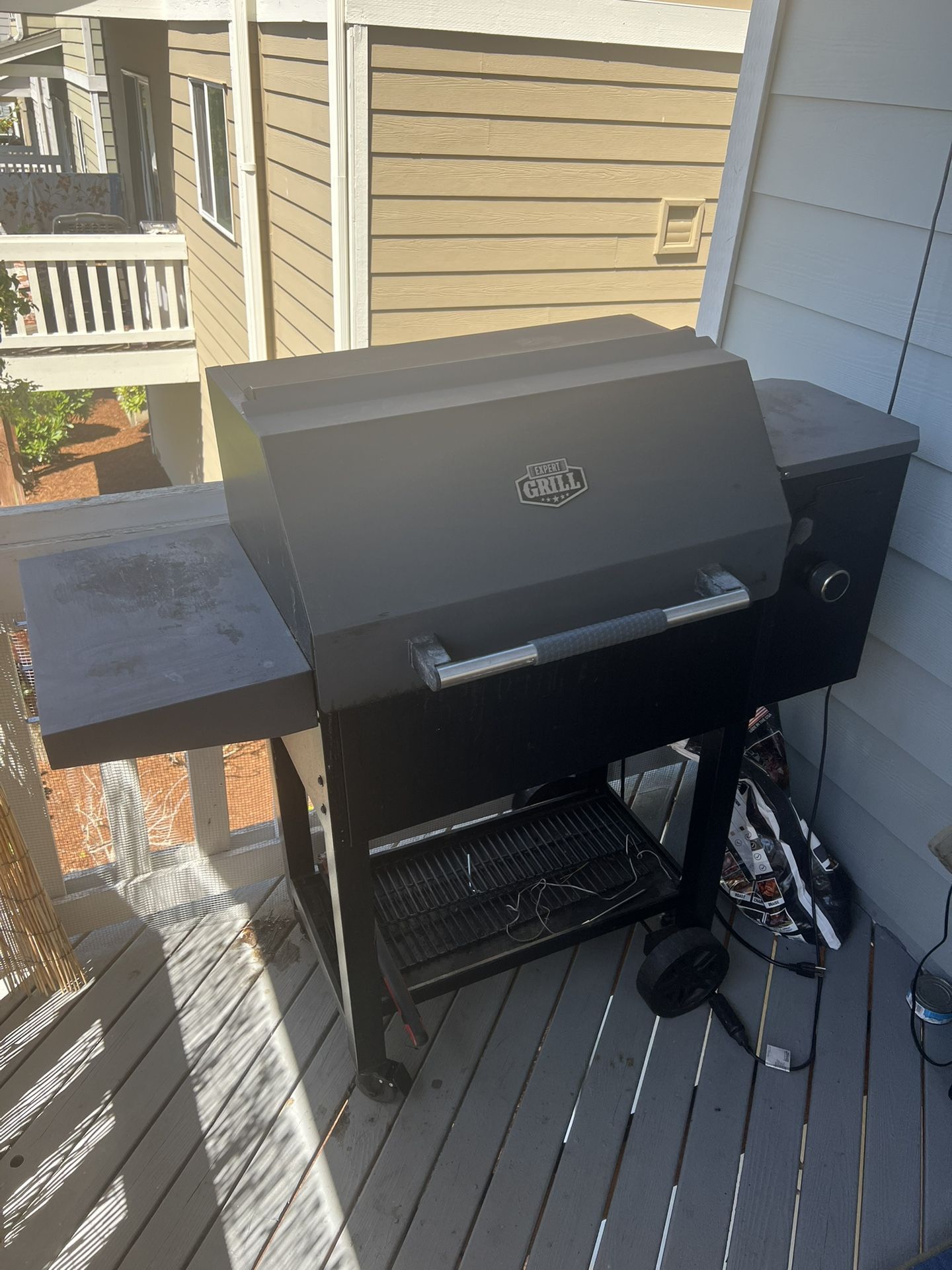 Expert Grill BBQ