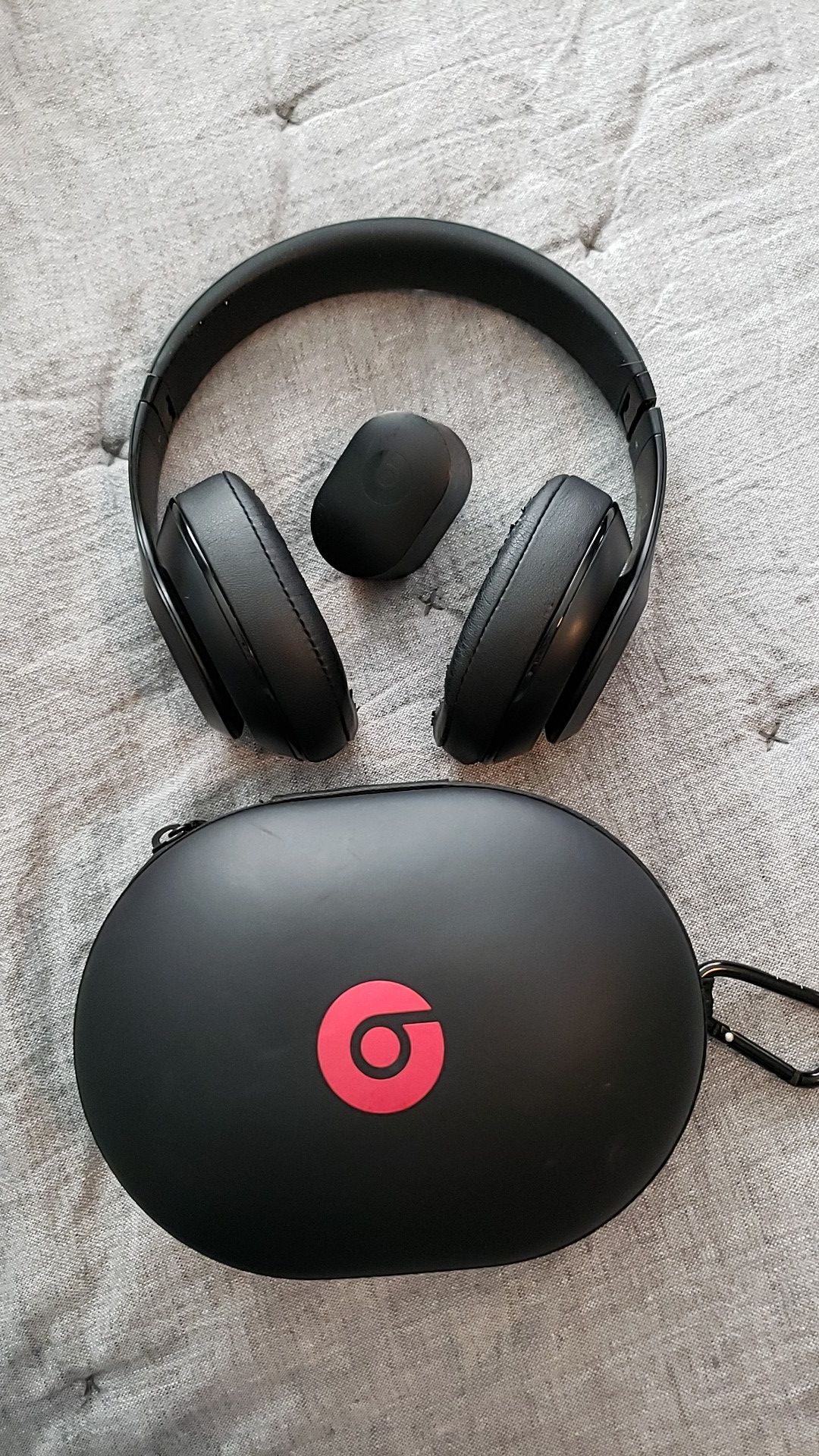 Beats studio edition matte black wireless headphones