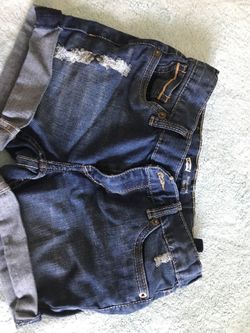 Levi’s girl shorts size 10 R boyfriend’s shorts for sale