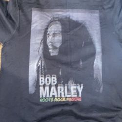 Bob  Marley Roots Rock Reggae  Zip  Up Hood Size. L. 