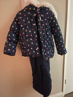 Snow clothes