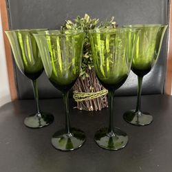 MCM Crystal Avacodo Stemmed Wine Glass Set 4.