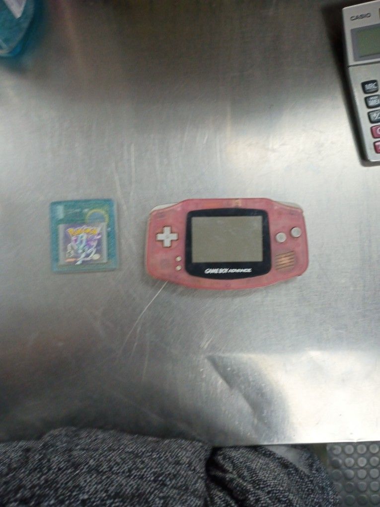 Game Boy Advanced W/ Pokemon Crystal Game