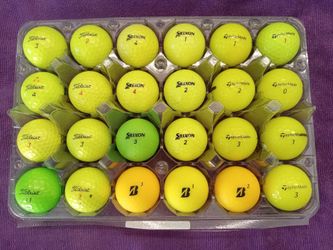 Golf Clubs  - 24 Yellow Balls