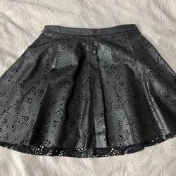Guess Leatherette “chrochet” Skirt, S