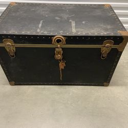 Vintage Steamer Trunk