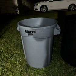 Trash Bins 