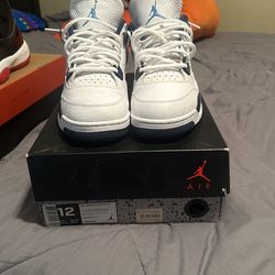 Jordan Retro 4 Columbia Size 12 lightly Worn