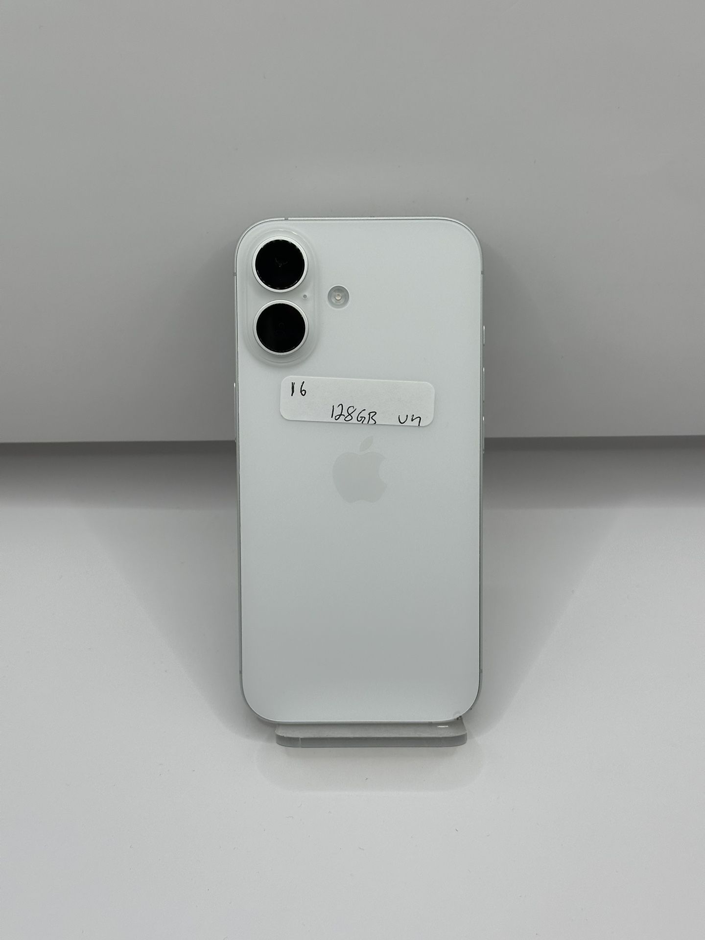 iPhone 16 128GB