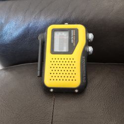 "StormTrac" AM/FM/Weather Band radio