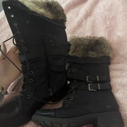 8.5 fur lined boots