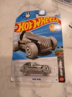 Hot wheels Monopoly pass n go