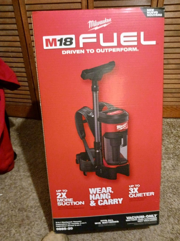 Milwaukee M18 Fuel 3-in-1 Backpack Vacuum
