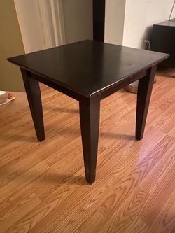 Square end table