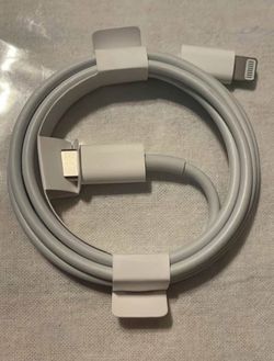 Apple USB -C to Lightning Cable