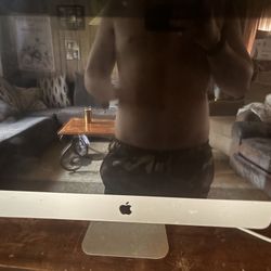 Apple Desktop Computer 