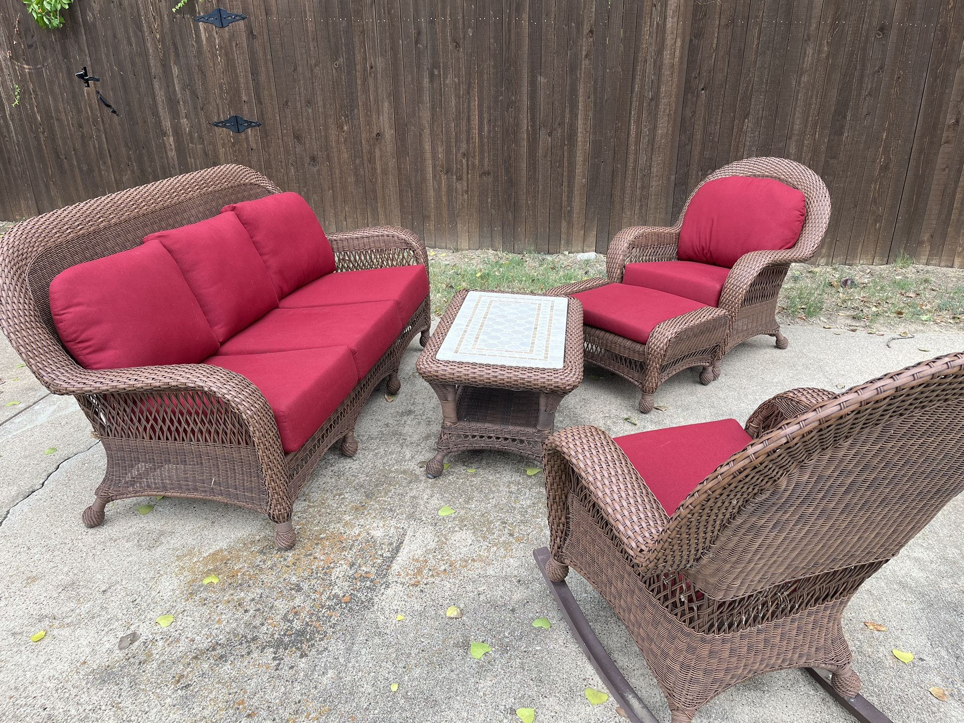 Woven Outdoor Furniture Set