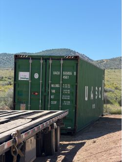 Hand pick your containers today, local container yard located in hesperia