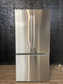 LG FRENCH DOOR REFRIGERATOR w/WARRANTY! R2451A