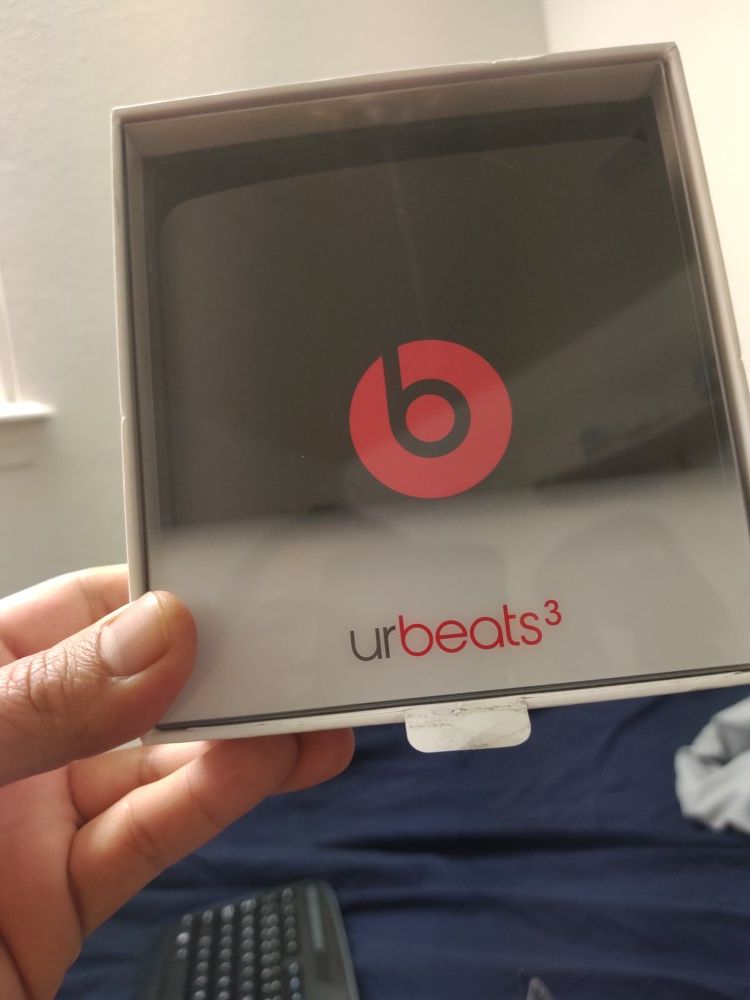 Beats by Dre urBeats3