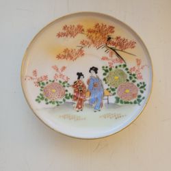 Hand Painted Japanese Porcelain Trinket Plate