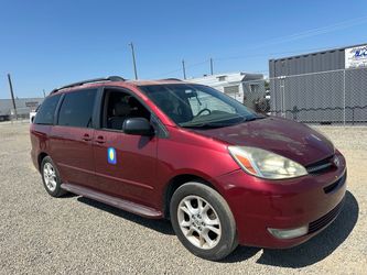 2005 Toyota Sienna