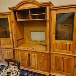 Broyhill Entertainment Center 