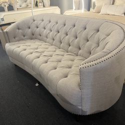 84”Grey Sofa，$450