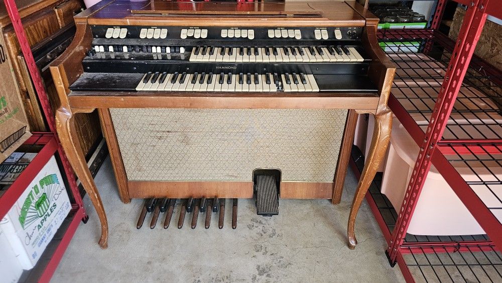 1961 ish Hammond Organ