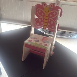 Baby Girl Pink Chair 