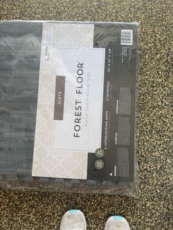 Free floor covering
