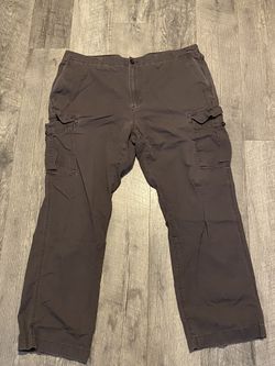 Sonoma Cargos Size 40x32