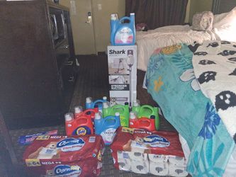 2 Original Gain 134 Loads 3 Tide 83 Loads 3downy Soft 190 Loads 2maga I6 Ross And. Brand New Shark Rocket Pet Never Been Used And Never Been Open 