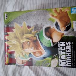 Super Saiyan Broly Statue 