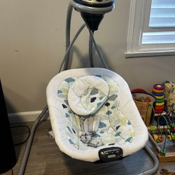 Graco Baby Swing