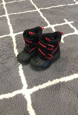 Totes toddler boots size 5