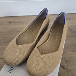 For Sale:
Brand New Never Worn Rothy's the Flat Camel Color size 7