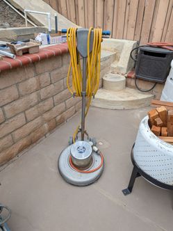 Rug and floor cleaning