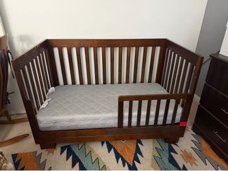 Toddler Bed + Newton Mattress – $50