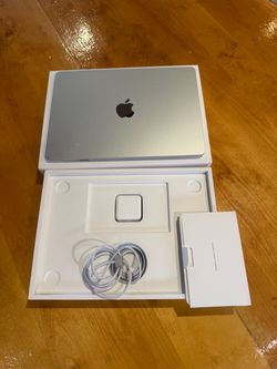 2025 MacBook Air 512Gb with Warranty