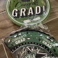 Green Graduation Plates With 24 Cupcake Wrappers And Toppers 