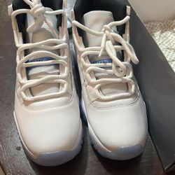 Jordan 11 Legend Blue