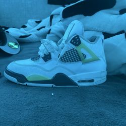 Jordan 4 color white with grey and green