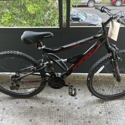26 Inch Hyper Bicycles Shocker Mountains Bike