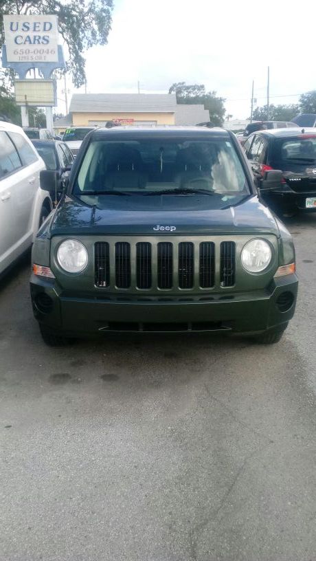 JEEP PATRIOT..ONLY 140 K..NO ACCIDENT CLEAN TITLE..NO PROBLEM