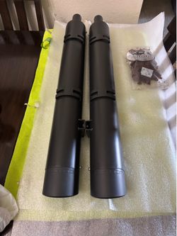 Motorcycle pipes